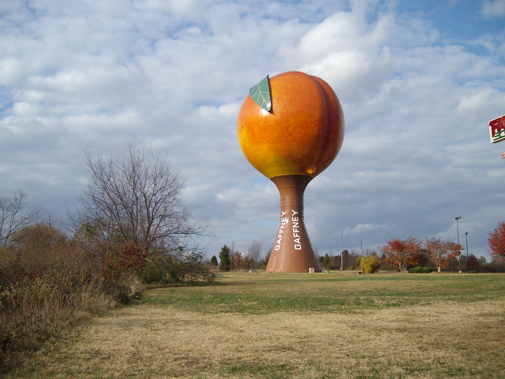 [water towers 004[3].jpg]