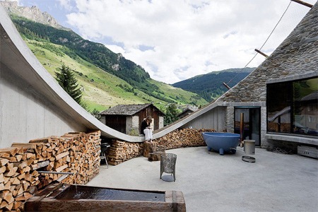 منزل مذهل تحت الأرض في سويسرا ياللهول!!!!!!!! Villa03%5B2%5D