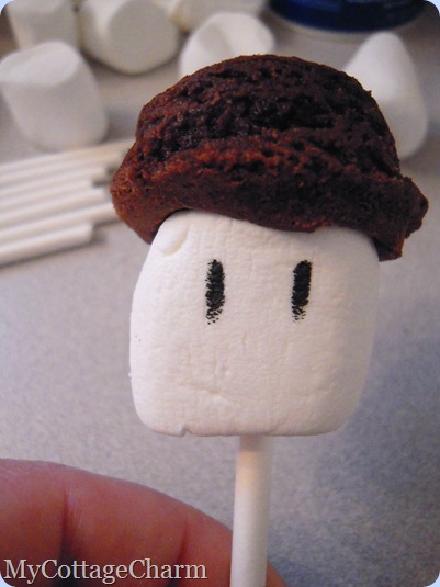 mario mushroom cupcake