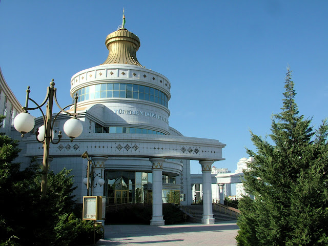 Туркменистан, июнь 2010. ТРАФФИК