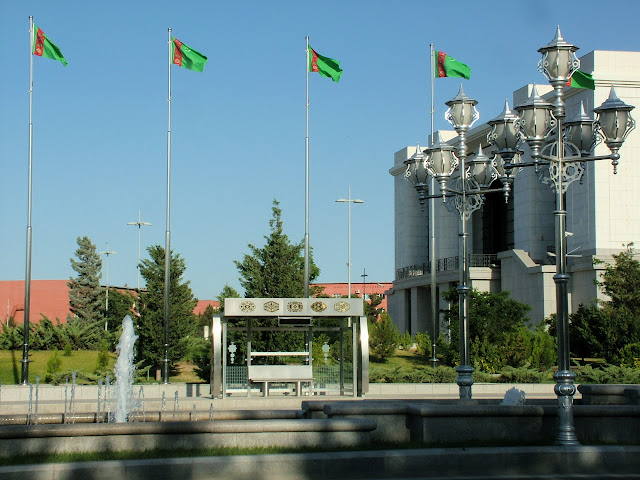Туркменистан, июнь 2010. ТРАФФИК