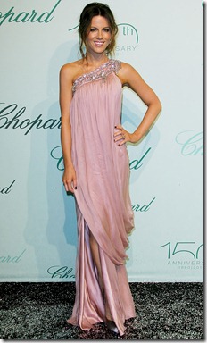Kate Beckinsale Wearing A Pink Temperley London Diablo Gown With Chopard Jewels