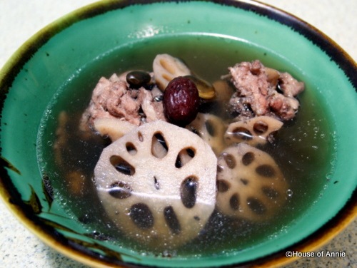 [lotus root and black bean soup[2].jpg]