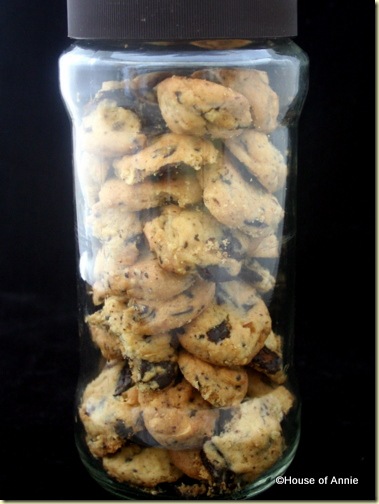 chocolate chip cookies