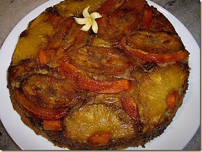 Tropical Upside Down Cake with Banana-Cooking in Mexico