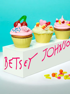 cake betseyjohnson cupcakes 大牌蛋糕们...能吃么?