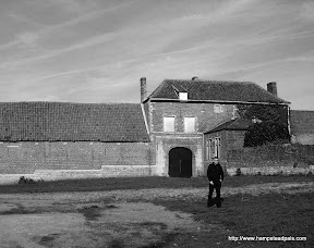 Hougemont. Waterloo.October 2006.jpg