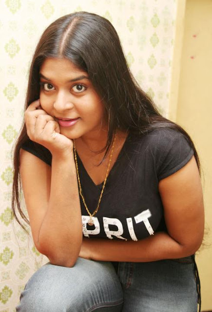 Beautiful Spicy Telugu Actress<br />
Beautiful Spicy Telugu Actress<br />