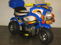 2 Motor Mainan Aki JUNIOR HL218 POLICE