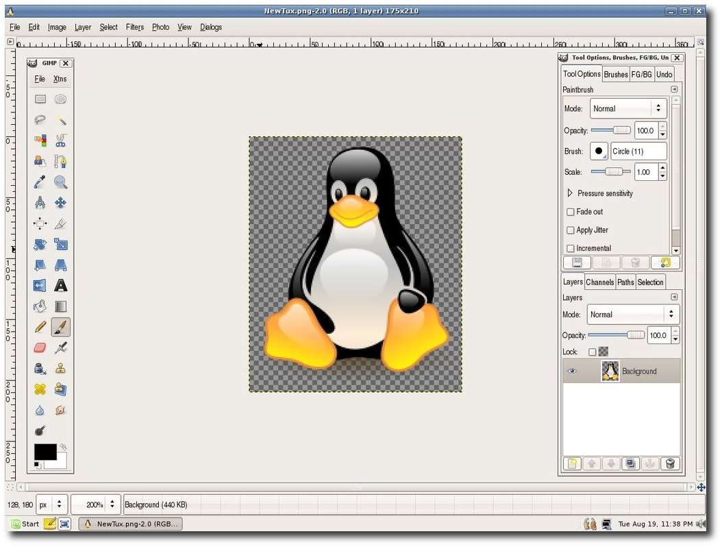 [gimphoto-tux.jpg]