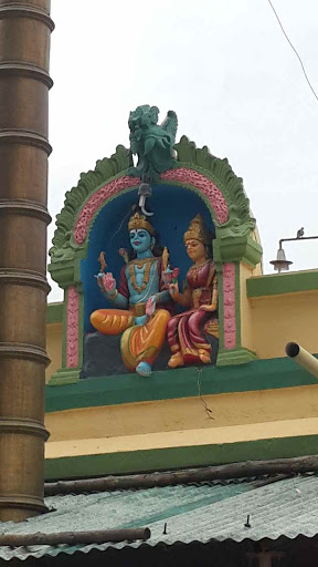 Parvatiparameswara Statue
