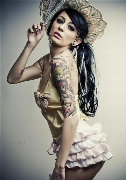 women with ink  3
