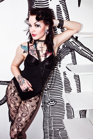 [Alice_Terroraz_beautiful tattooed women [4].jpg]