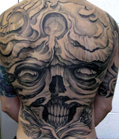 [tattoos-back-pieces-6[4].jpg]