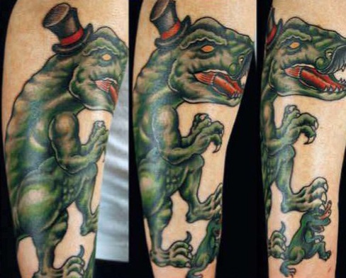 [bizarre tattoos12[3].jpg]