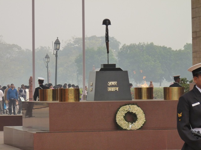 [2008.12_india_0392[3].jpg]