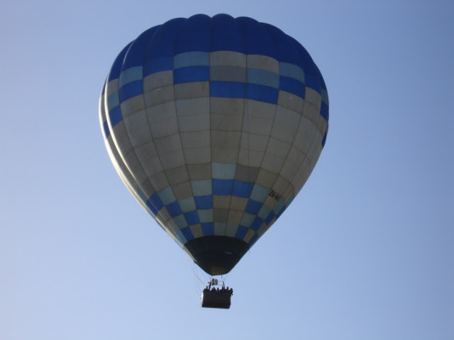 Ochtend ballonvaart in nieuw zeeland