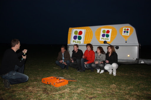 Ballonvaart vanuit Exel naar Oud Leusen met de Plus ballon en Peter Kelder