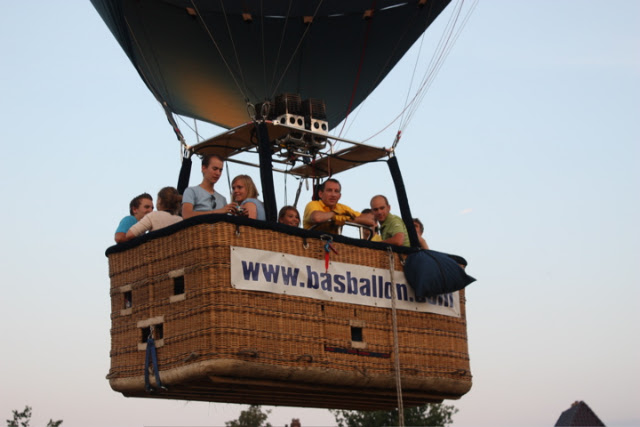 Ochtend ballon vaart vanuit Doetinchem over Hengelo en Vorden naar Laren.