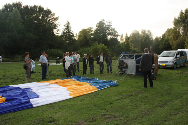 Ballonvaart vanuit Nieuwegein over Wijk bij duurstede en de Lek naar Rijswijk.