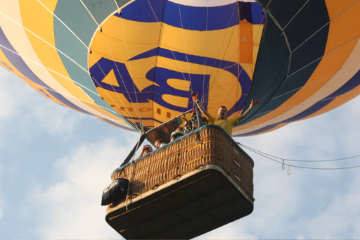 Internationale ballonvaart van Almelo naar neuenhaus Duitsland.