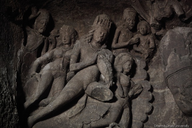[india13_09[12].jpg]