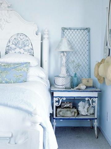 [2-26-09bedroom3[3].jpg]