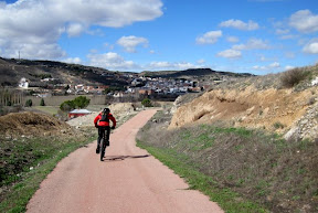 vía verde tren 40 días y tajuña