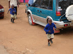 Kids running up to the truck
