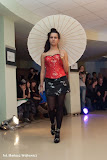 POKAZ PROJEKTANTA modelka: Laila Starzyńska Projektant, wykonanie i stylizacja: Olga Nowak-HELGA zdjęcie: Mariusz Wójtowicz