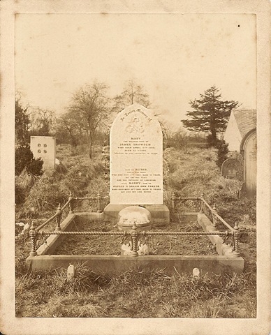 [snowden-headstone[5].jpg]