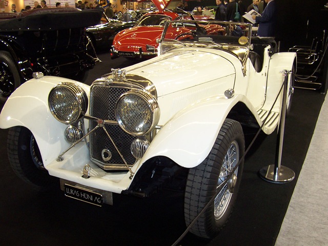 [2005.02.18-036 Jaguar SS 100 2,5 litre roadster 1937[2].jpg]