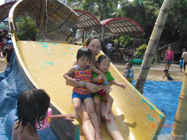 [Sunway Lagoon (2010-01-31 15-05-59)[7].jpg]
