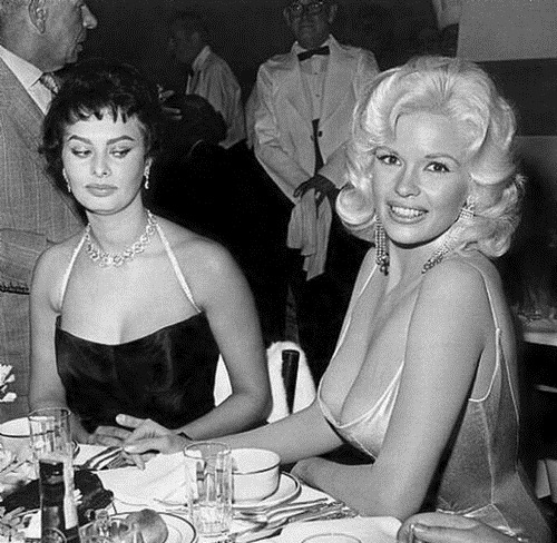 [Sophia-Loren-and-Jayne-Mansfield[4].jpg]