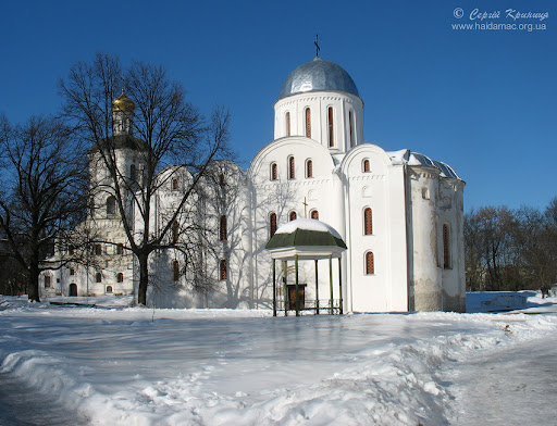 Борисоглібський собор та Колегіум