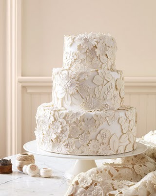 [Embroidered Lace and Appliqued Wedding Cake from Martha Stewart Living[3].jpg]