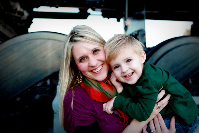 [Playgroup Photo Shoot November 2009 032[3].jpg]