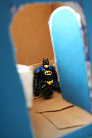 [Batcave 026[3].jpg]