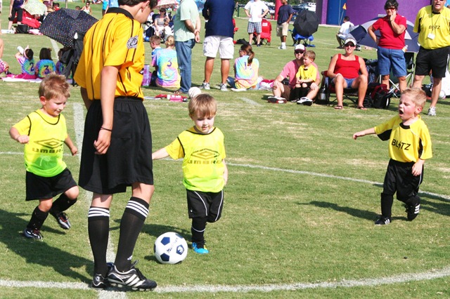 [SoccerGame20643.jpg]