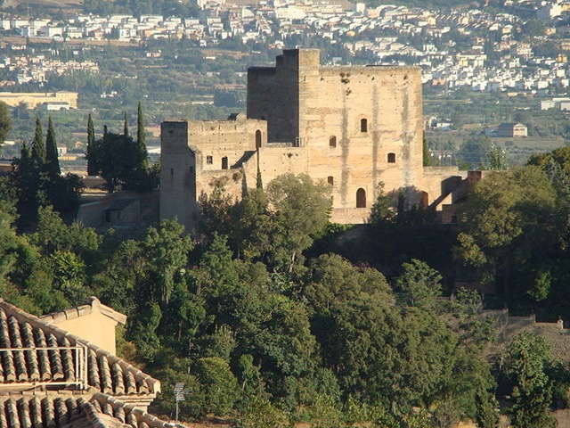 [Torres Bermejas Castle[1].jpg]