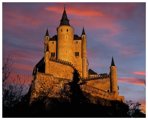 [Alcázar of Segovia[1].jpg]