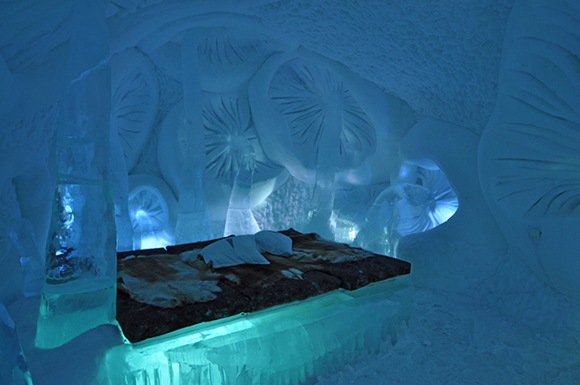 ice-hotel-jukkasjarvi-2