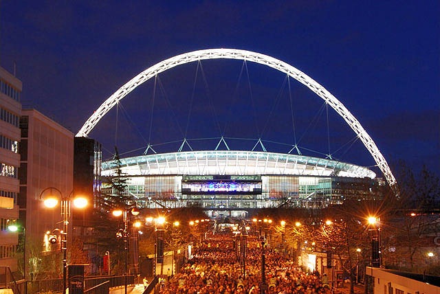 [Wembley_Stadium,_illuminated[2].jpg]