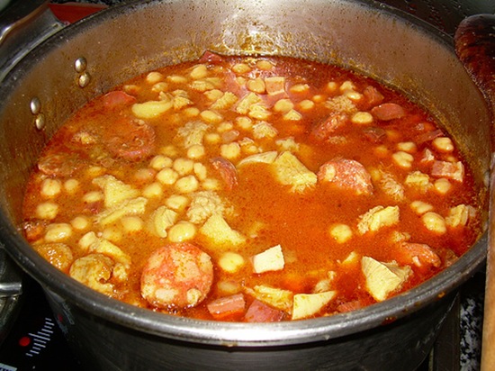bizarre-food-callos bizarre-food-callos