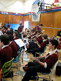 E & O warming up
