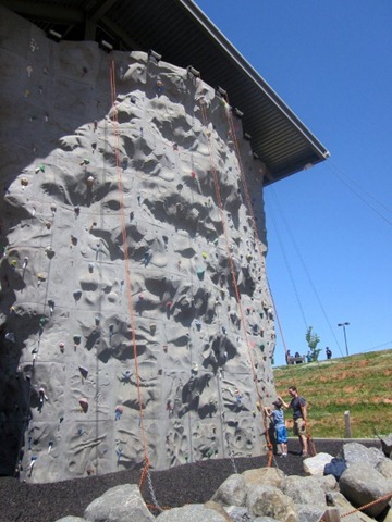 [2010-05-09 036 (480x640)[3].jpg]