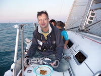 Bi-State Regatta 2009 / Bi-State 2009: It's dinner on the rail for Lior