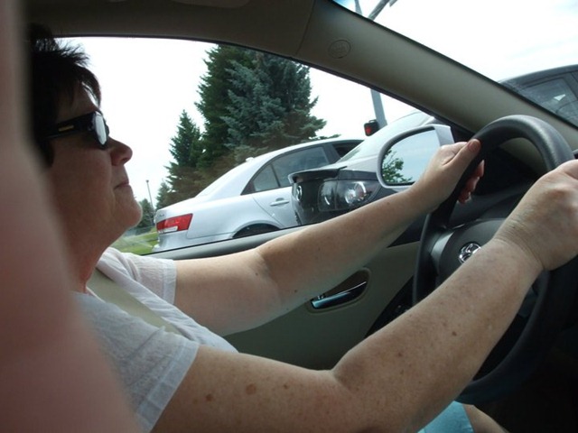 [11US - Mum Driving[2].jpg]