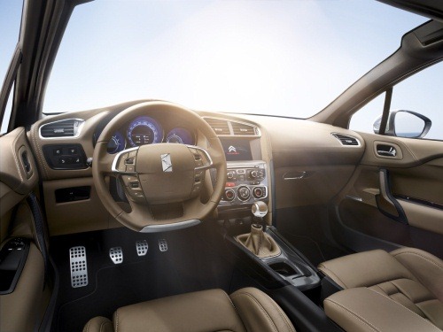 [Citroën DS4 2010-2011 Paris (1)[2].jpg]