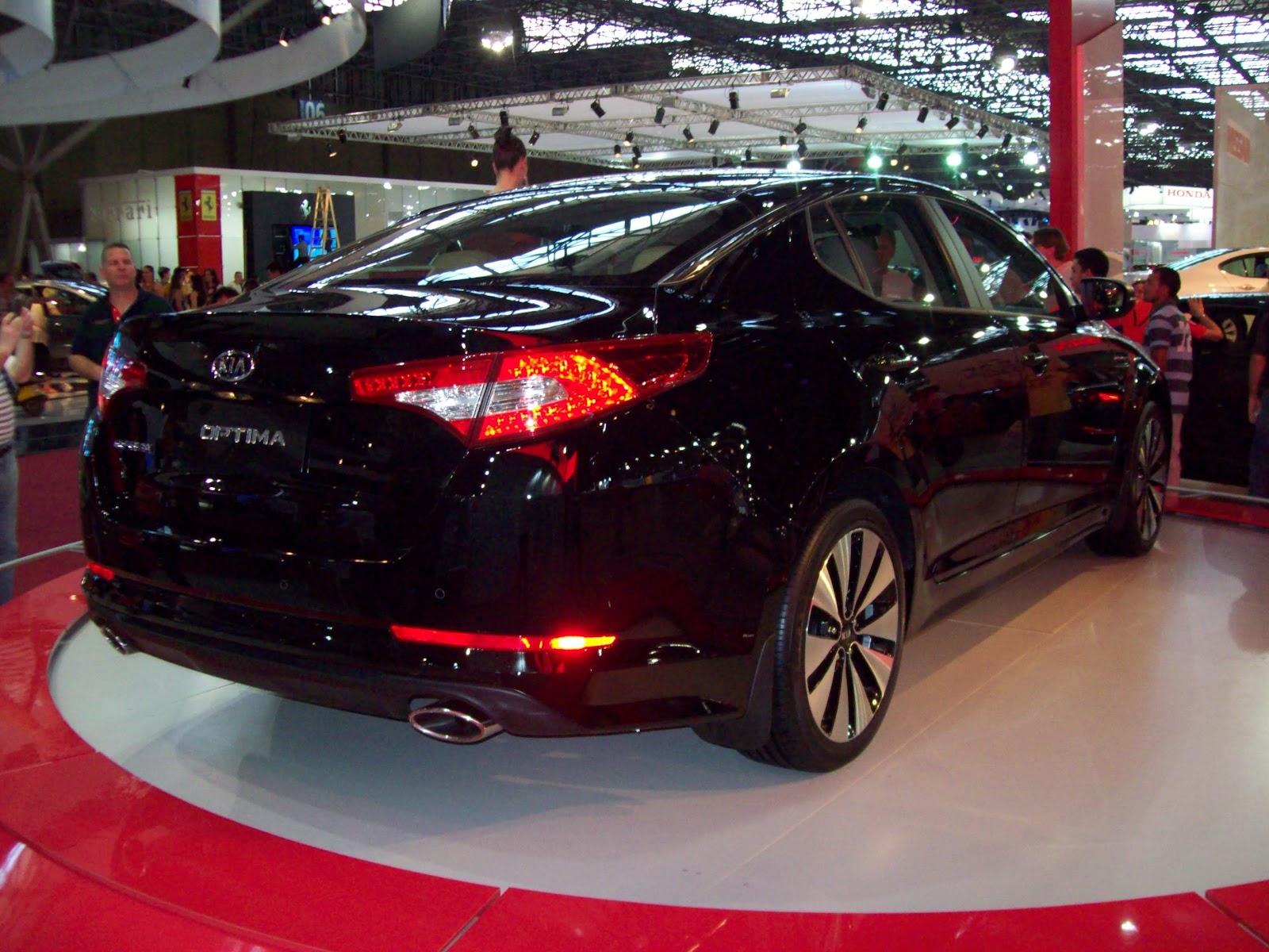 [kIA Salão do Automóvel (19)[11].jpg]